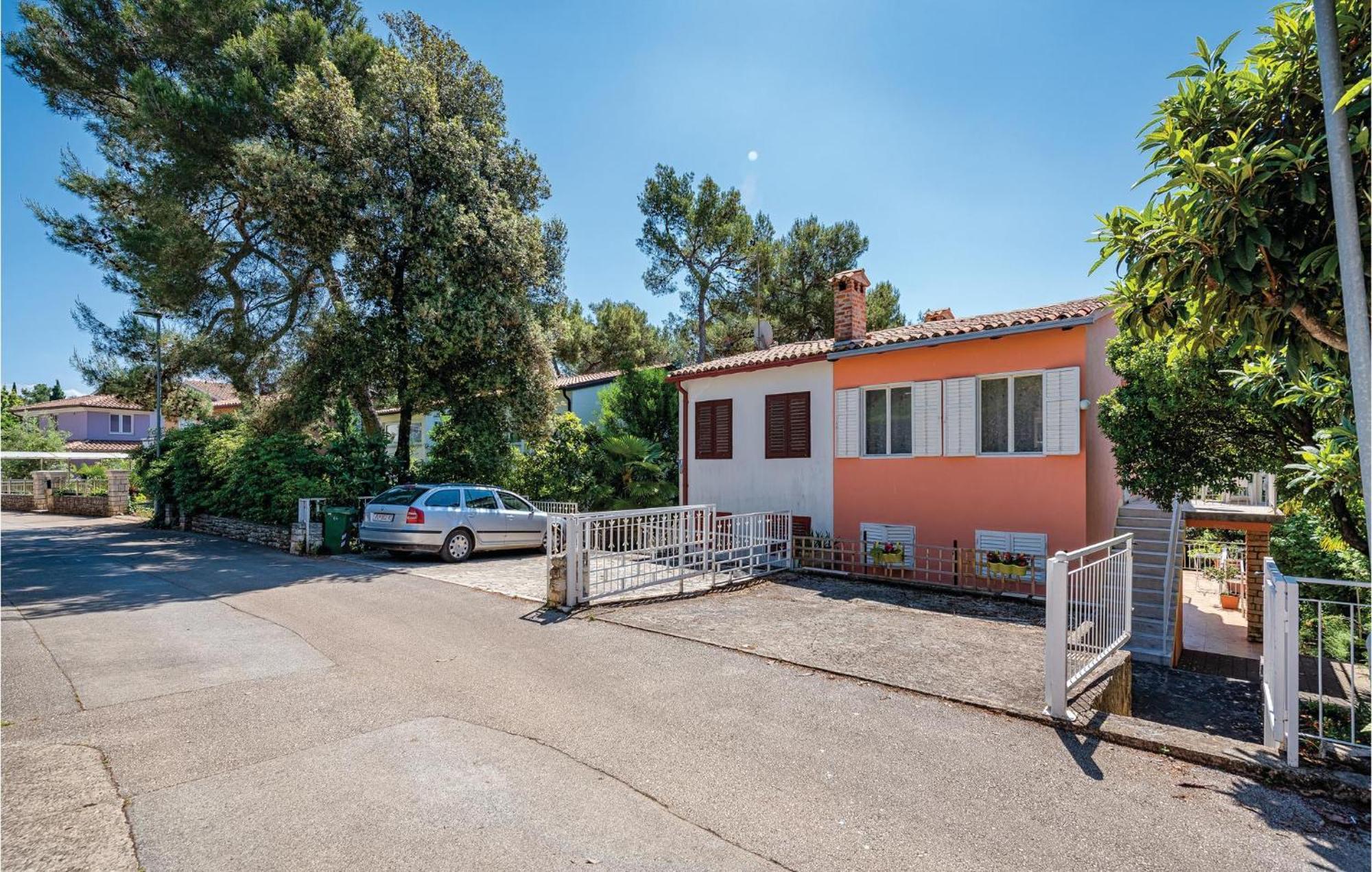 Amazing Apartment In Rovinj With Wifi Kültér fotó